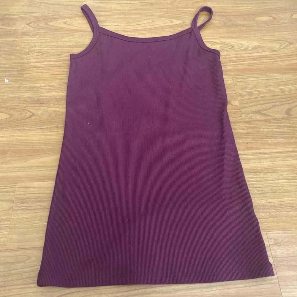 Purple/maroon tank top